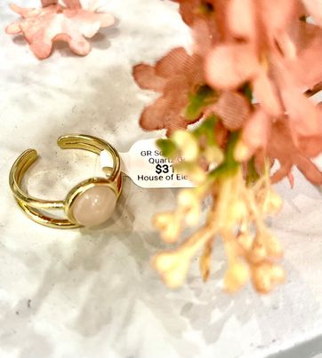 Glee Sophia Rose Quartz Ring Gold