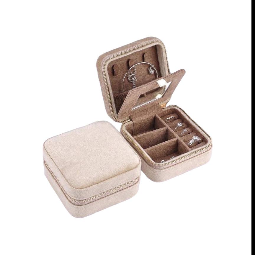 Velvet Jewelry Boxes - Square: Beige