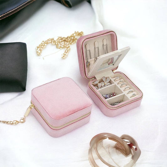 Velvet Jewelry Boxes - Square: Light pink