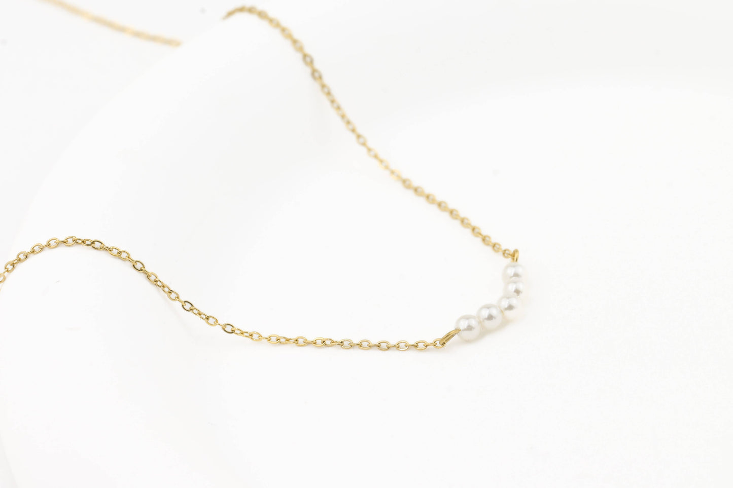 Blueyejewelry Waterproof Necklace Gold Pearl Chains