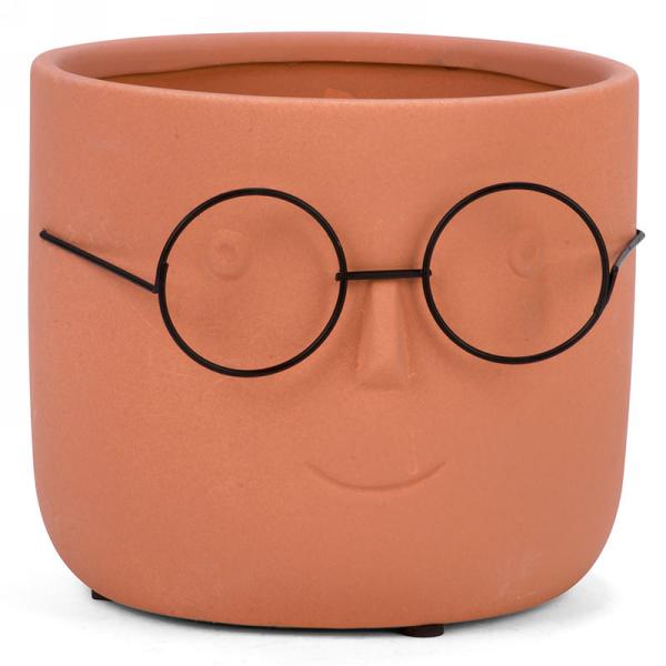 Pot With Glasses