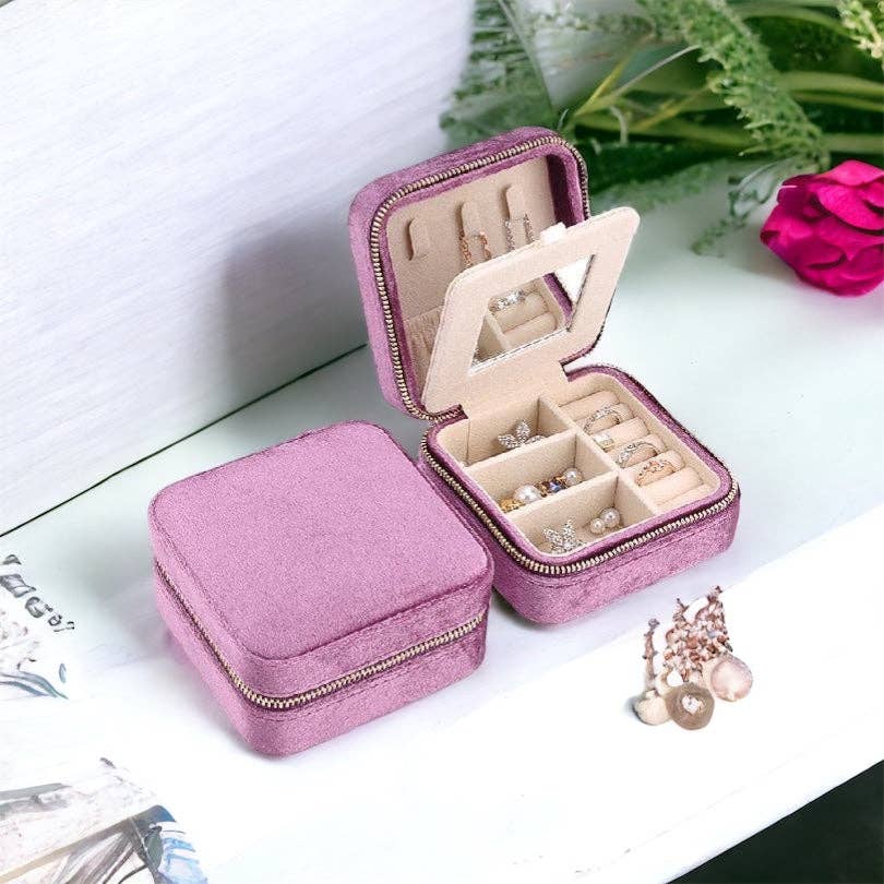 Velvet Jewelry Boxes - Square: Beige